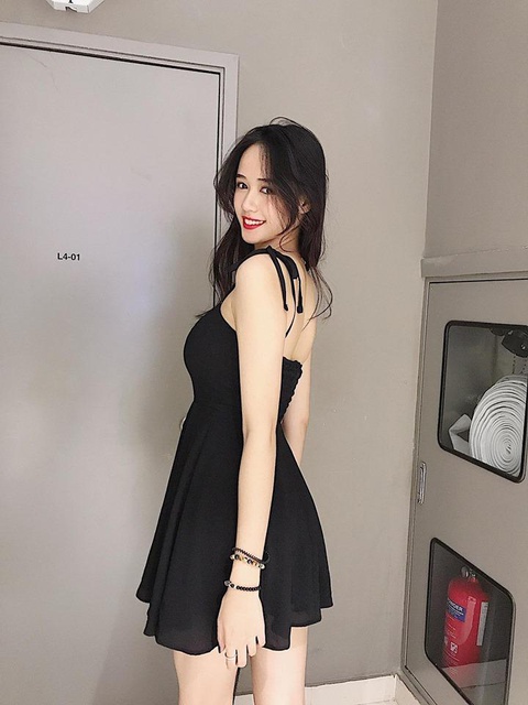 [ẢNH THẬT] Đầm 2 Dây Thắt Nơ Vai - Chun Lưng Cực Đẹp | BigBuy360 - bigbuy360.vn