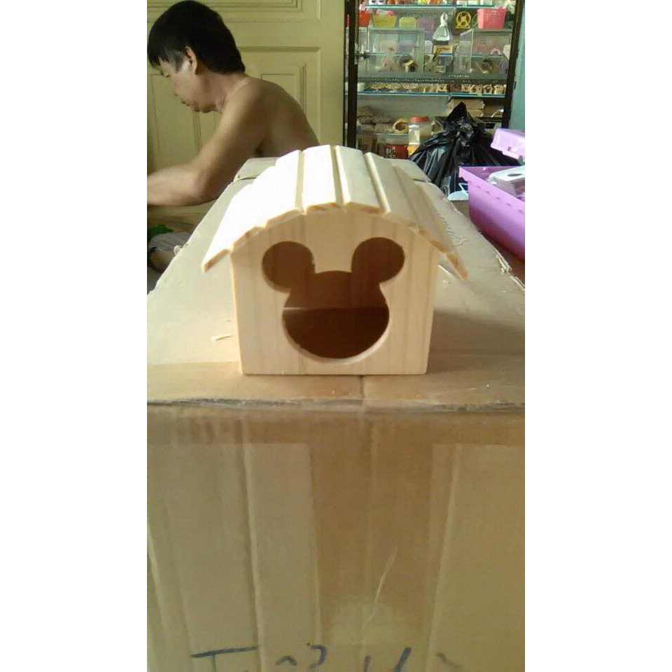 Nhà Ngủ GỖ Thông mini cho hamster hoặc trưng bày .