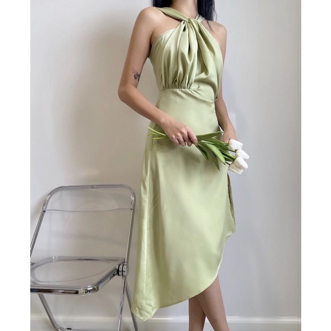 ĐẦM CỔ YẾM XẺ LAI