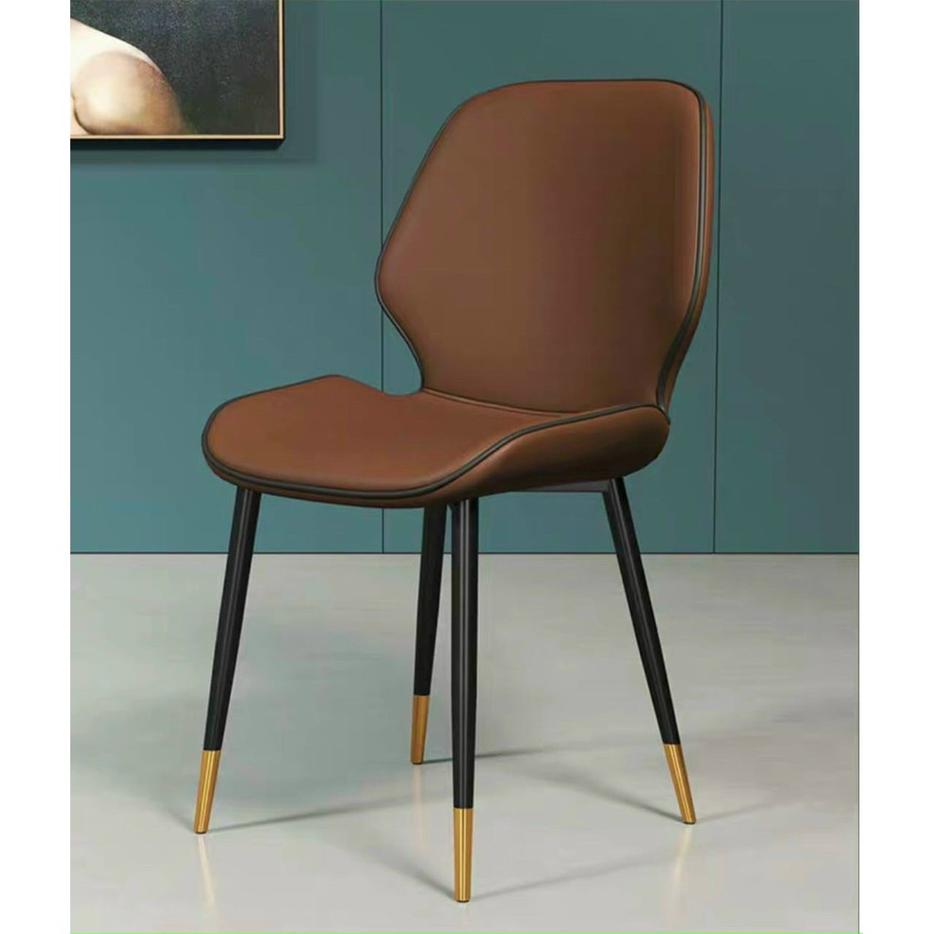 Ghế nordic chân bọc núm vàng