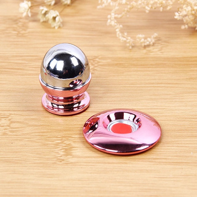 Hít nam châm gắn ô tô - Hít điện thoại nam châm 360 độ siêu chắc,siêu bền