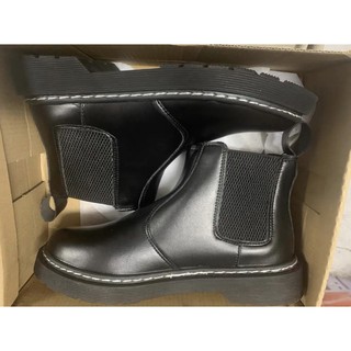 Boot đen nữ cổ điển phong cách Hàn Quốc