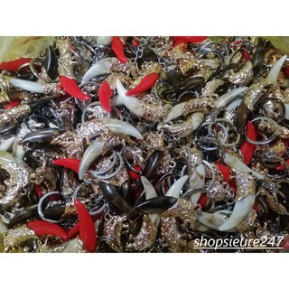 MÓC KHÓA NANH SÓI ĐỘC ĐÁO CÁ TÍNH