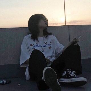 Áo Thun Saboiz Butterfly. Hai Màu Đen, Trắng  giá tốt