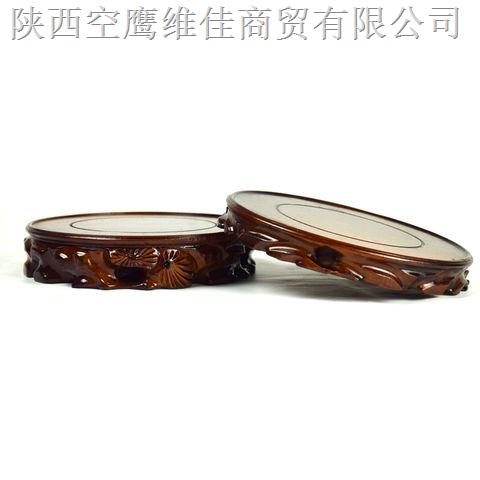 Đế Gỗ Tròn Chạm Khắc Gốc Cây Trang Trí Bình Rượu Vang