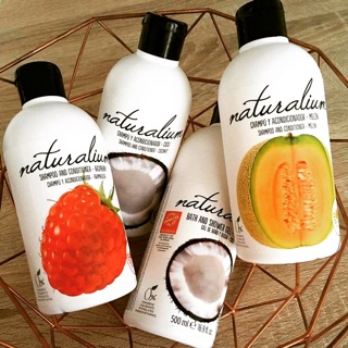 Sữa tắm Naturalium Tây Ban Nha