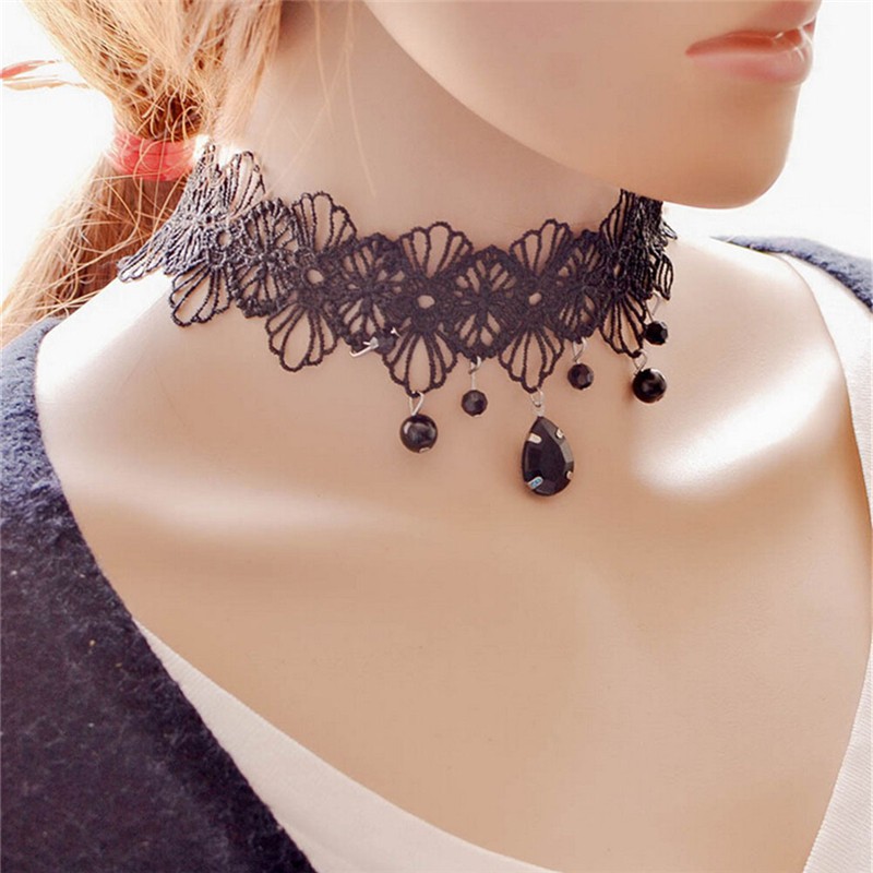 Vòng cổ choker phối ren hoa phong cách retro thời trang
