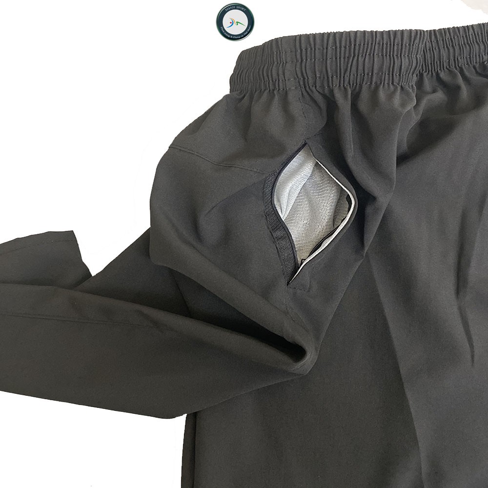 Quần Đùi Nam Thể Thao Màu Đen Vải Gió Mềm Mát [17] | BigBuy360 - bigbuy360.vn