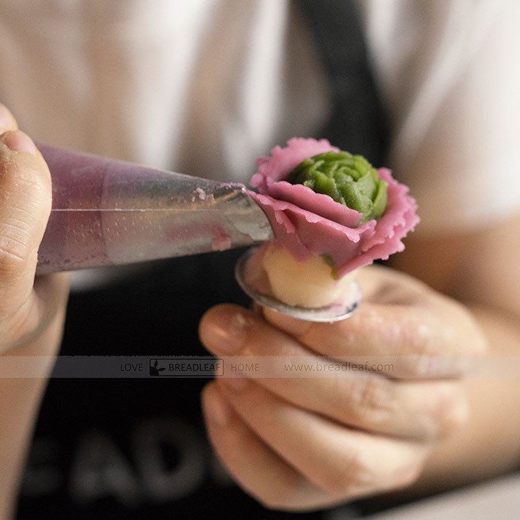 Đui Bắt Kem Trang Trí Breadleaf 124K