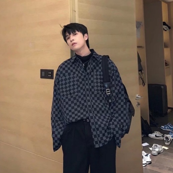 Áo sơ mi tay dài dáng rộng sọc ca rô thời trang hàn quốc cá tính cho nam áo sơ mi kẻ sọc đơn giản đa năng của nam giới có cổ lật cổ áo cặp đôi đơn giản cổ điển