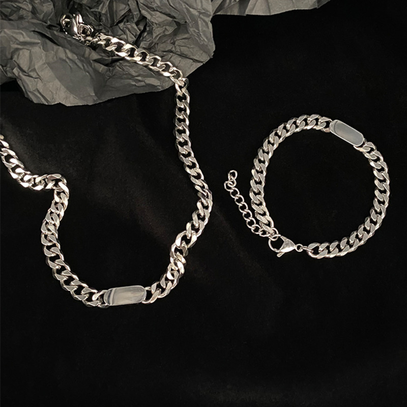 Dây Chuyền Thép Titan Mặt Vuông Tròn Cá Tính 191001Dây Chuyền Thiết Kế Đơn Giản Phong Cách Hip Hop Cá Tính