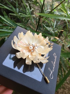 Hoa cài áo- hoa cúc handmade
