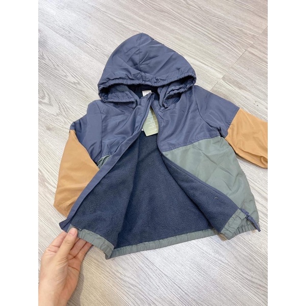Áo khoác gió lót nỉ cho bé HM auth