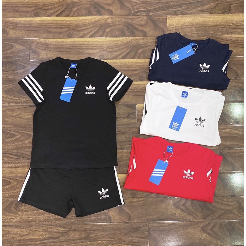 Bộ quần áo Adidas cho bé trai