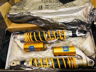 Tem bình dầu Ohlins Thụy Điển