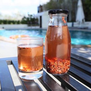 Trà thảo mộc lạc lạc