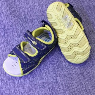 (FREE SHIP) Sandal  bé trai xuất dư