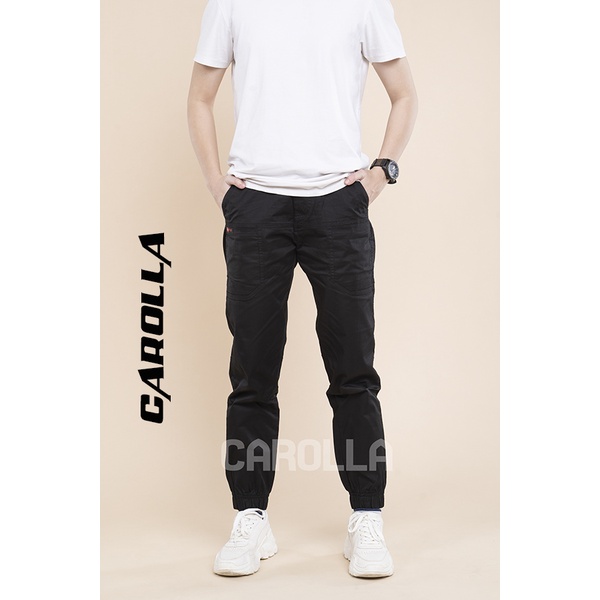 Quần jogger nam 6 túi với thiết kế 4 túi trước và 2 túi sau