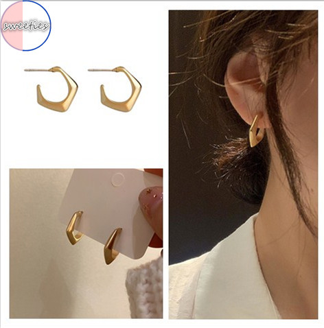 Đôi bông tai hình chữ C phong cách cổ điển hợp thời trang cho nữ