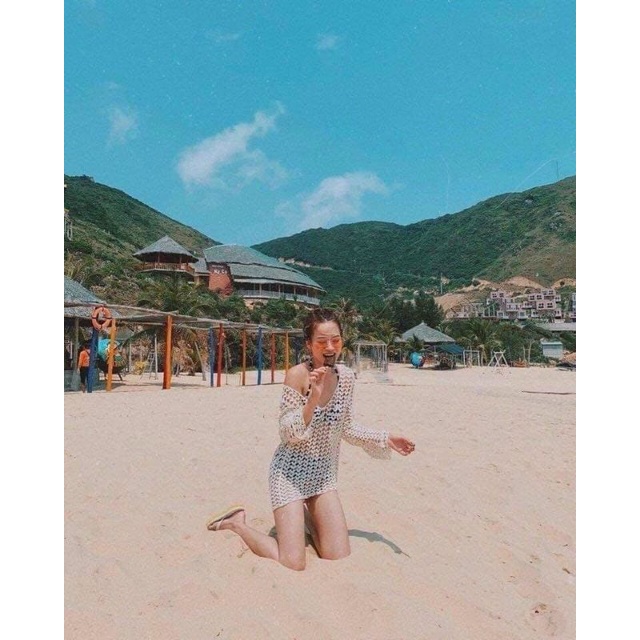 Áo ren móc trái tim hàng QC