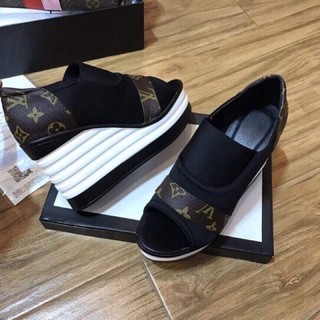 GUCCI cao cấp 9p