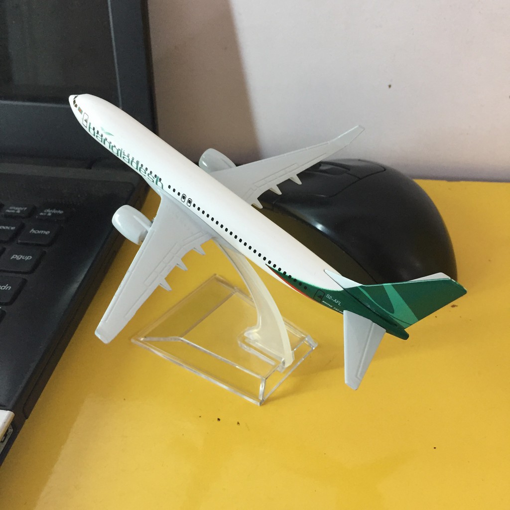 Mô hình máy bay Boeing 737 kim loại 16cm món quà tặng sưu tập trưng bày bàn làm việc tủ kệ tivi trang trí phòng khách