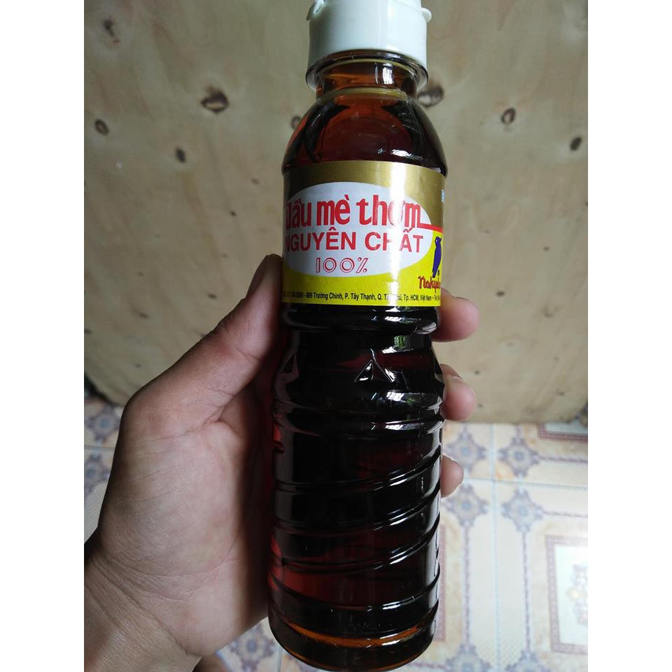 [HCM] Dầu mè thơm nguyên chất Nakydaco chai 250ml