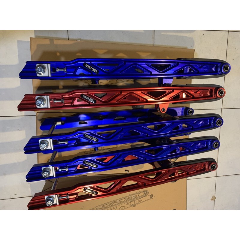 Gắp Enkei CNC exciter 150