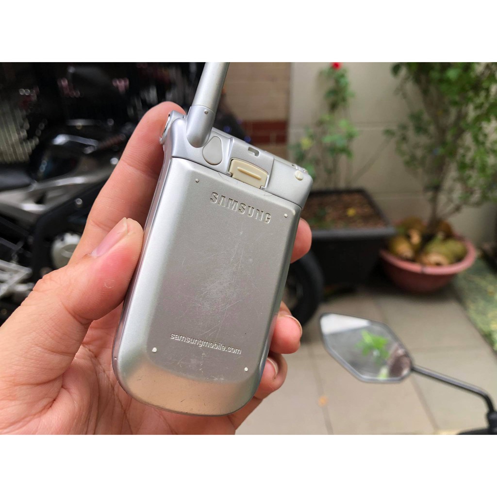 Điện thoại Samsung SGH-V205 chính hãng