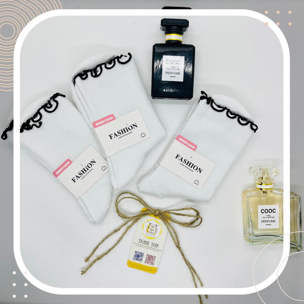 VỚ TẤT NỮ CỔ CAO TRUNG TRẮNG VIỀN BÈO NHÚN ĐEN