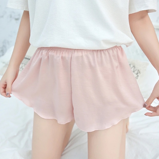 Quần mặc nhà hoặc mặc váy phi lụa Yura store QL019 | BigBuy360 - bigbuy360.vn