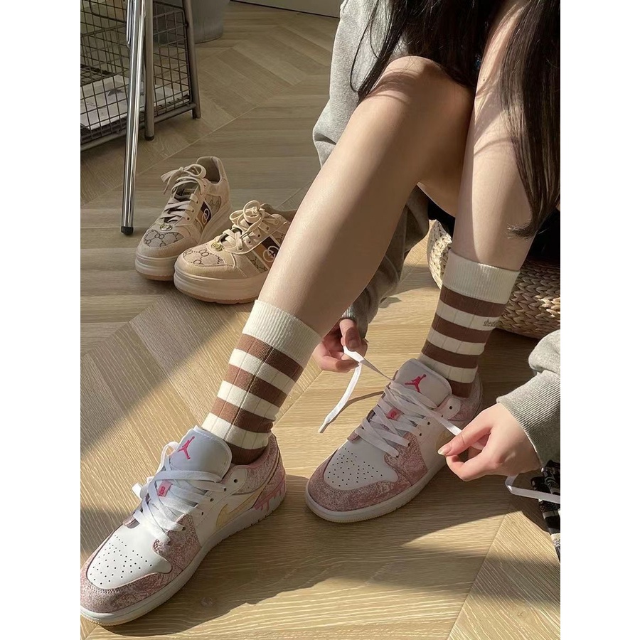 Hàng Có Sẵn#Vớ Thể Thao Cổ Vừa Thêu Chữ Tiếng Anh Phong Cách Hàn Quốc Thời Trang Thu Đông Cho Nữ