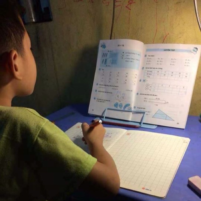 Kẹp sách chống cận