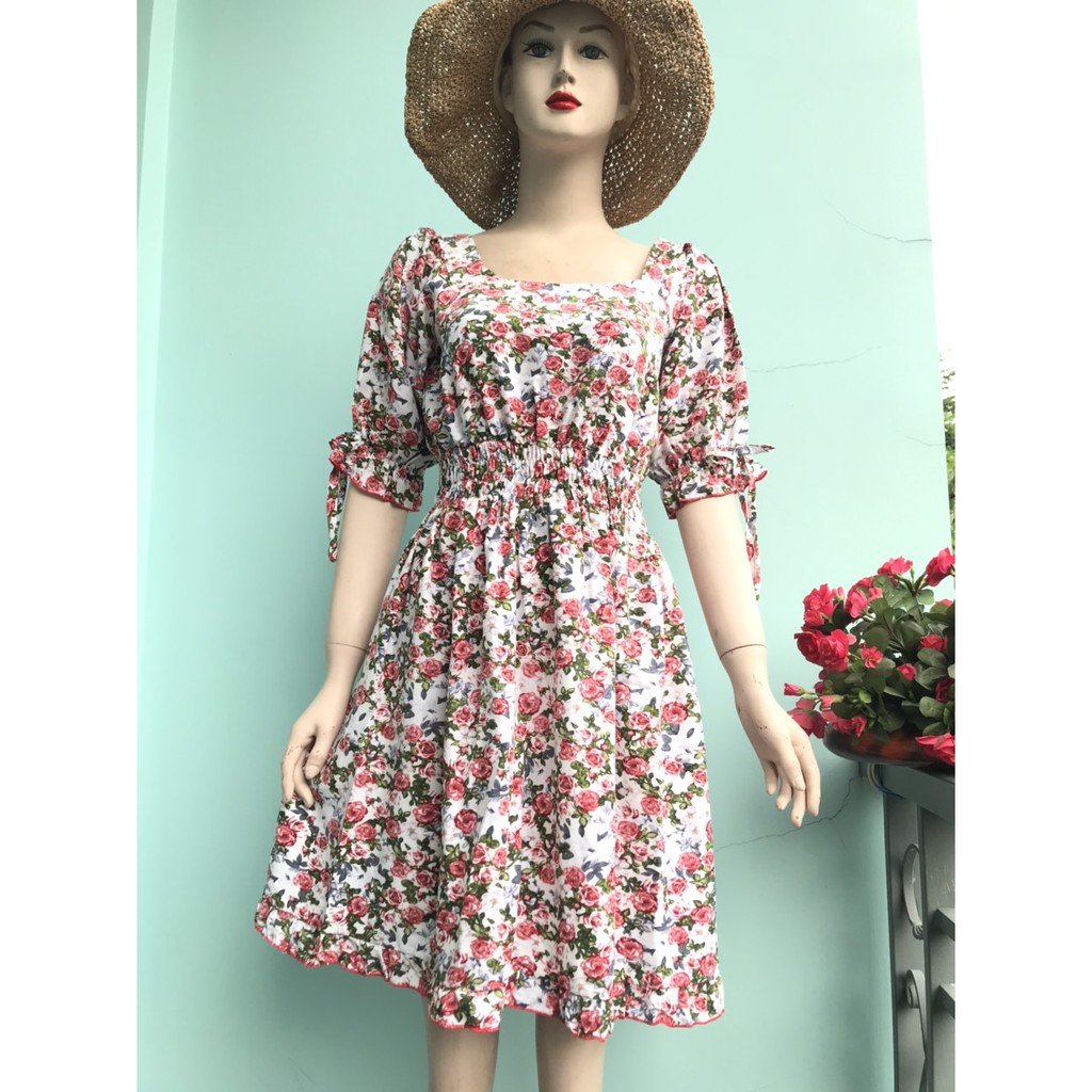 Đầm dự tiệc OoKi, Đầm dáng xòe thiết kế hoa nhí tay phồng DNTAY68