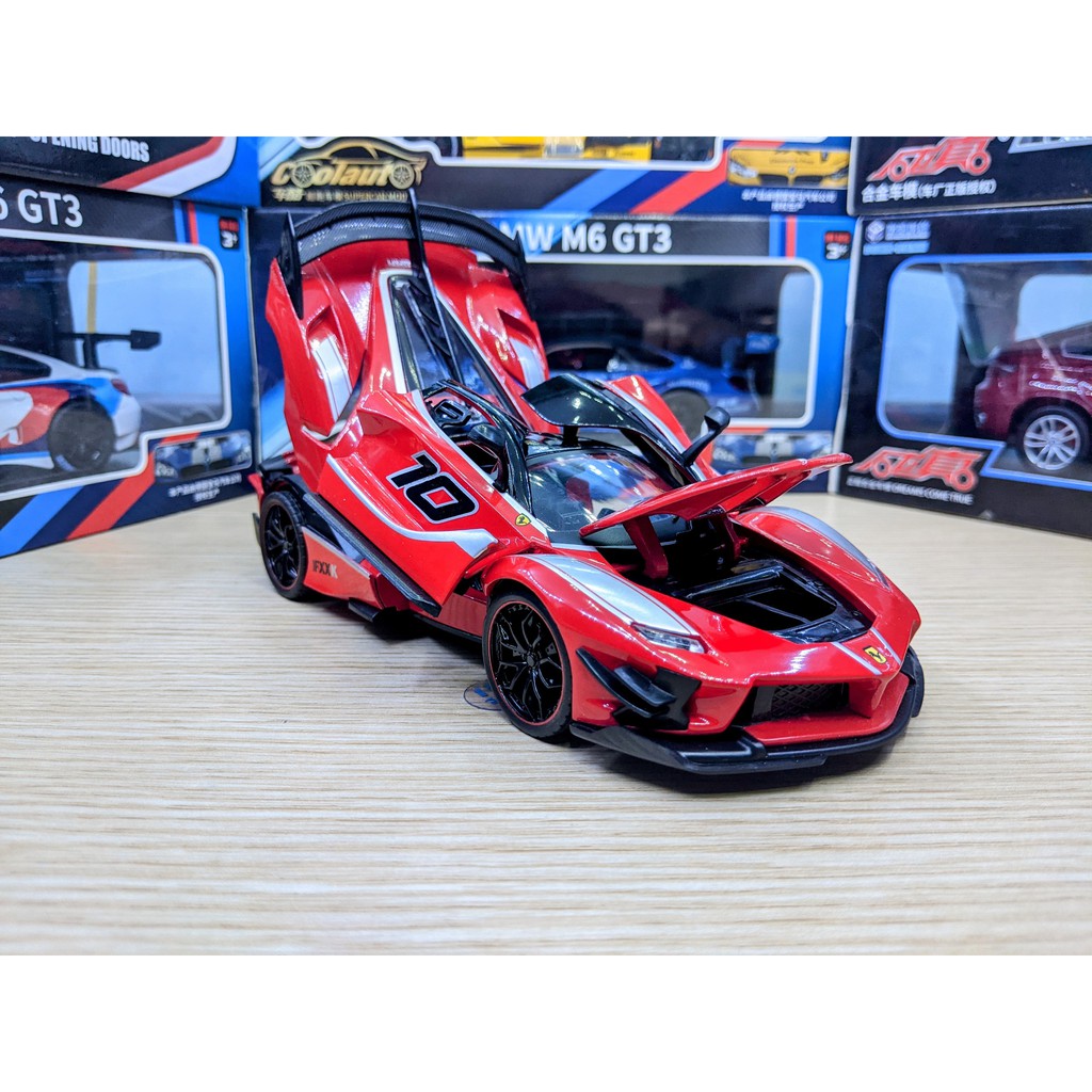 Xe mô hình Ferrari LaFerrari FXXK Tỉ lệ 1:24