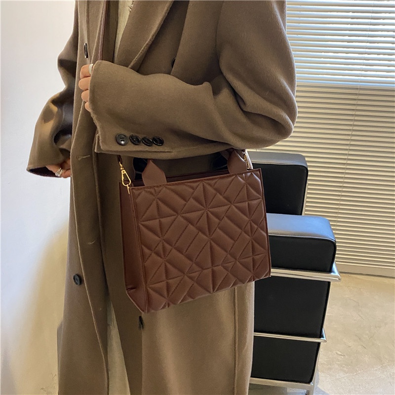 Túi Đeo Chéo Thời Trang Theo Phong Cách retro Dành Cho Nữ