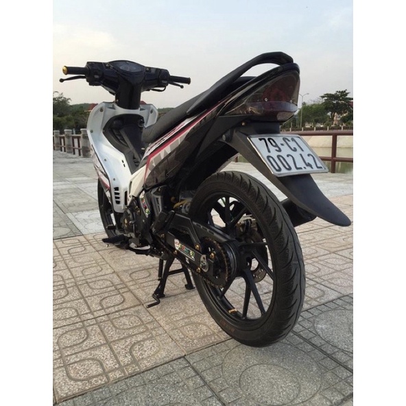 Đuôi đèn hậu Exciter2005-2010, tích hợp sẵn chóp f1 cho ex2006-2010