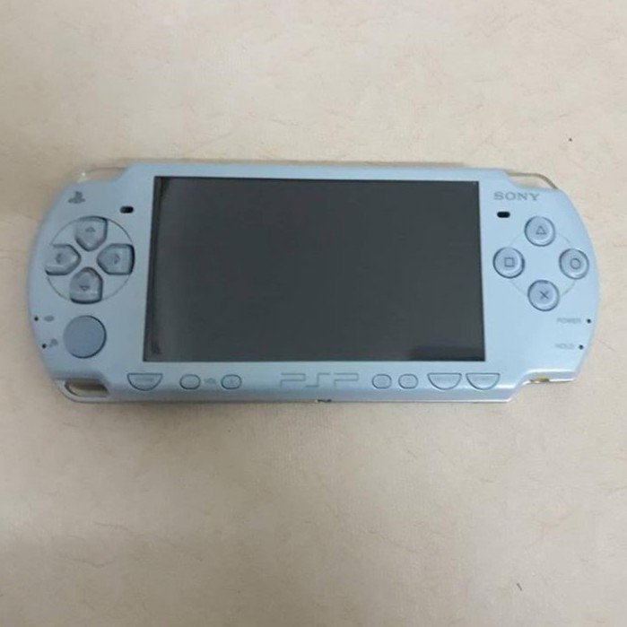 Máy PSP 2000 Hack + Full phụ kiện