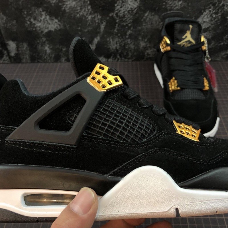 (FREESHIP+HỘP+QUÀ) Giày thể thao Giày thể thao AIR JORDAN 4 ROYALTY đen đế trắng siêu đẹp cho nam và