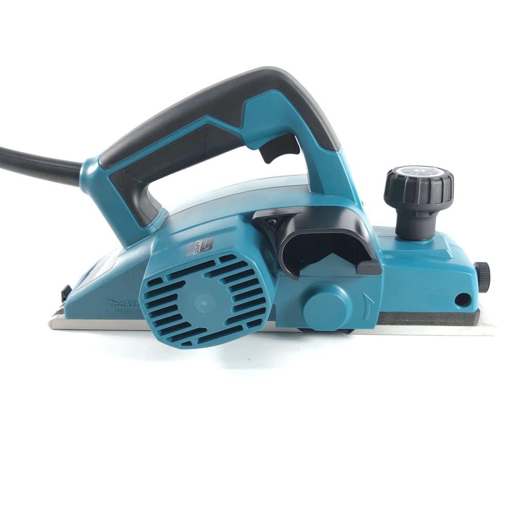 Máy bào 82mm dùng điện 500W Makita M1901B