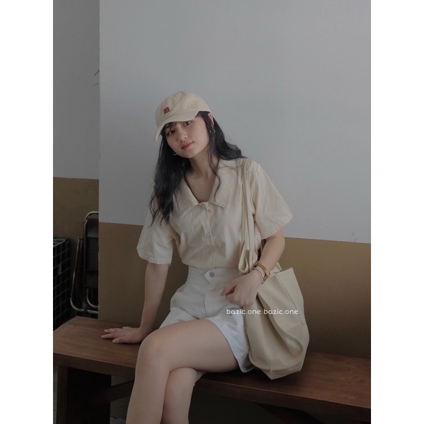 Áo sơ mi thô cộc tay cổ nhọn Bazic one