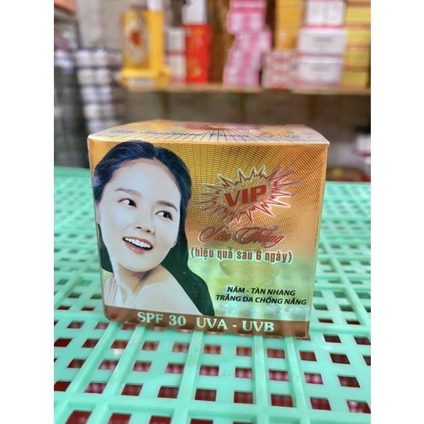 Kem linh chi Thuý nga đủ dòng