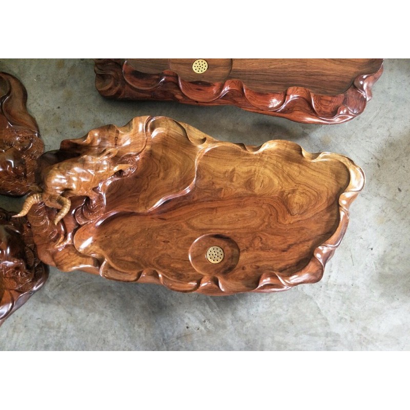 Khay bò tót gỗ hương