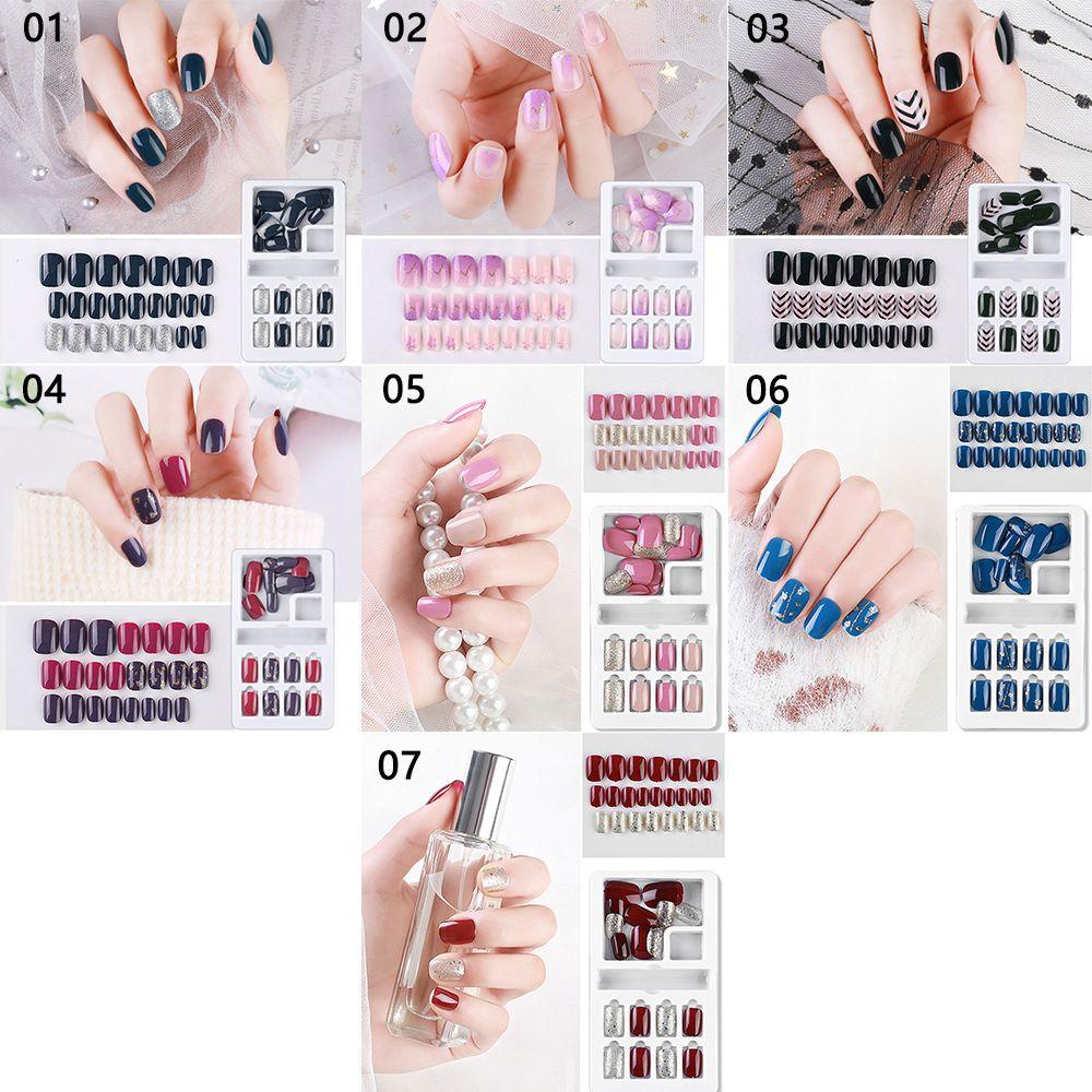 Set 24 Móng Tay Giả Dạng Nhấn Dòng Lượn Sóng