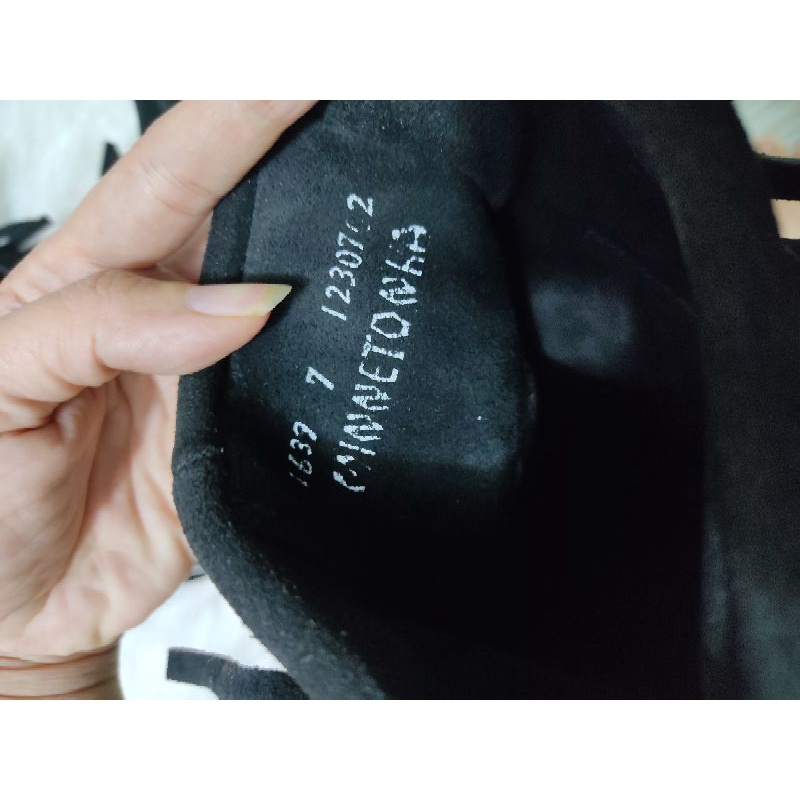 Bốt da lộn size 36