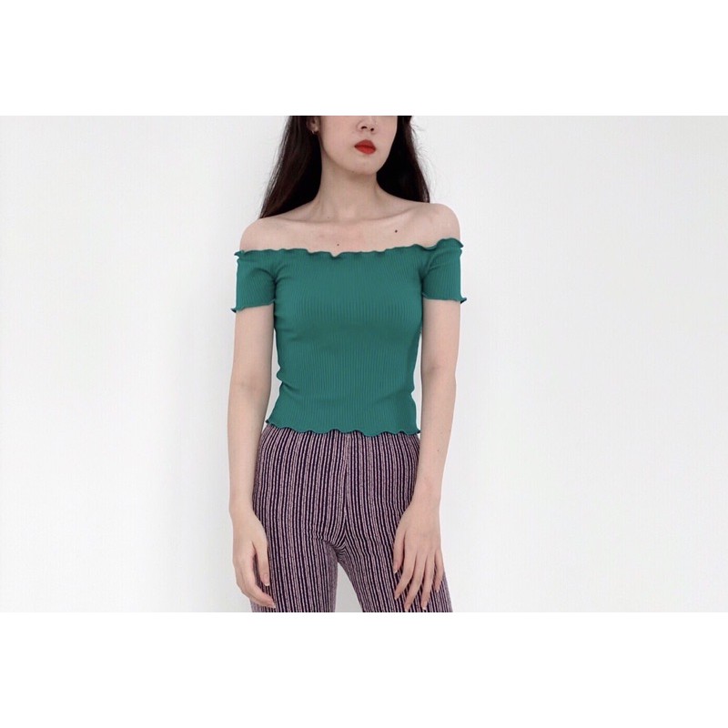 Áo thun croptop bẹt vai form nhỏ vnxk