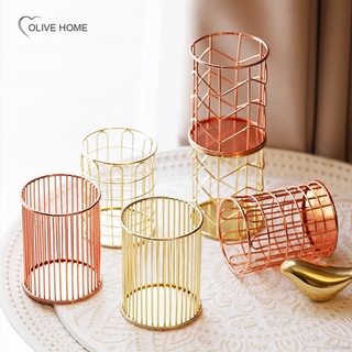 Hộp đựng bút/cọ trang điểm xinh xắn tiện lợi
