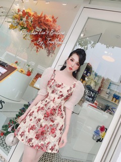 Đầm xoè ren ep tay phối