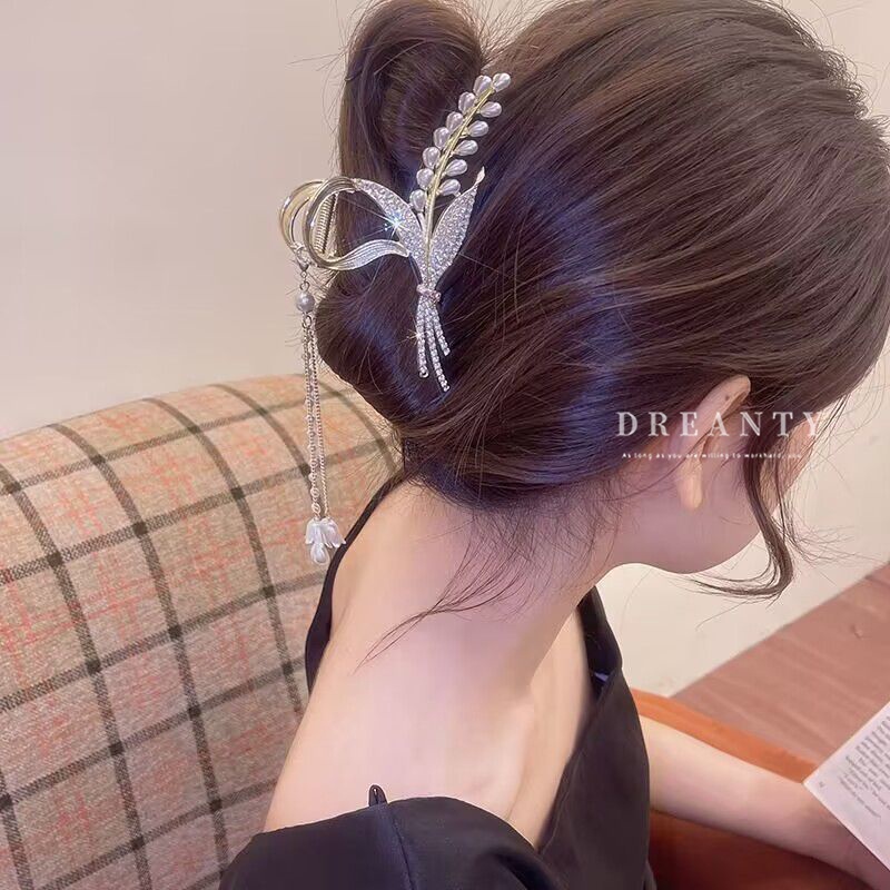 Kẹp Tóc Hình Cá Mập Đính Ngọc Trai Sang Trọng