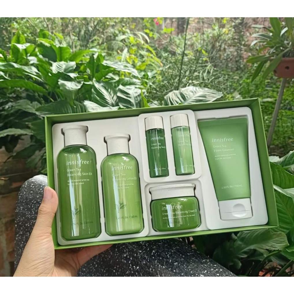 SET DƯỠNG TRÀ XANH 6 MÓN INNISFREE GREEN TEA BALANCING SKIN CARE SET